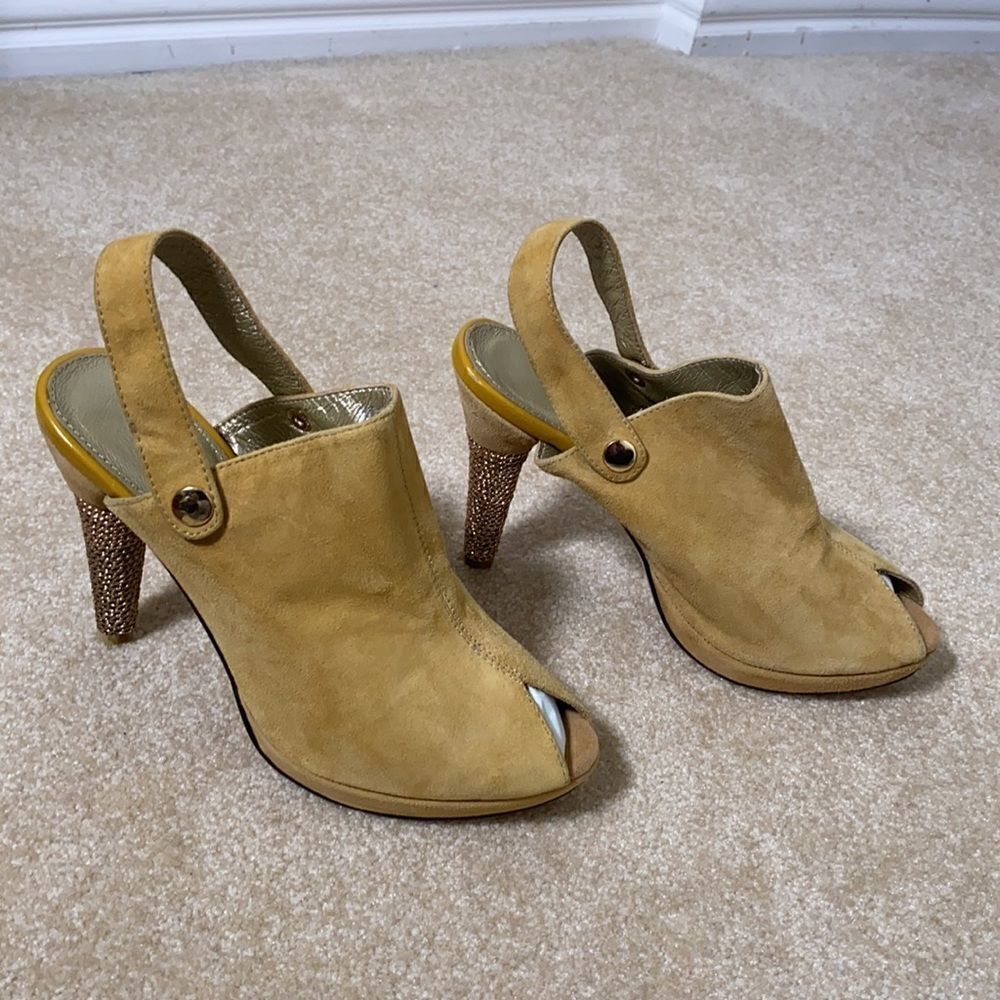 Women’s Suede Peep Toe High Heels with Chain Like Heel design - Picture 6 of 14
